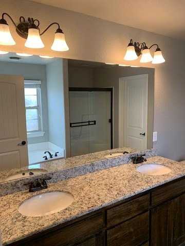 2050 Eagle Dr - Photo 7 of 14