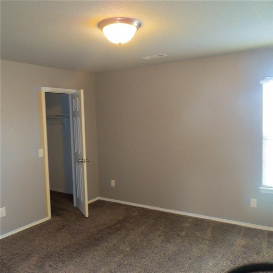 5306 Sw Regent Rd - Photo 7 of 9