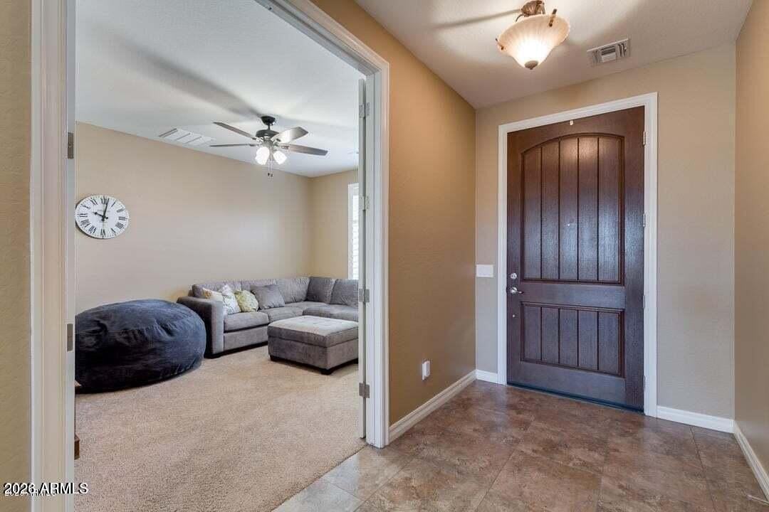 2497 E Aris Dr - Photo 3 of 33