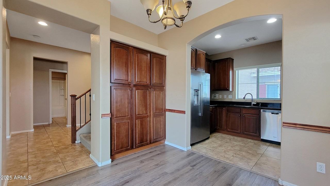 2515 N 148th Dr - Photo 6 of 31