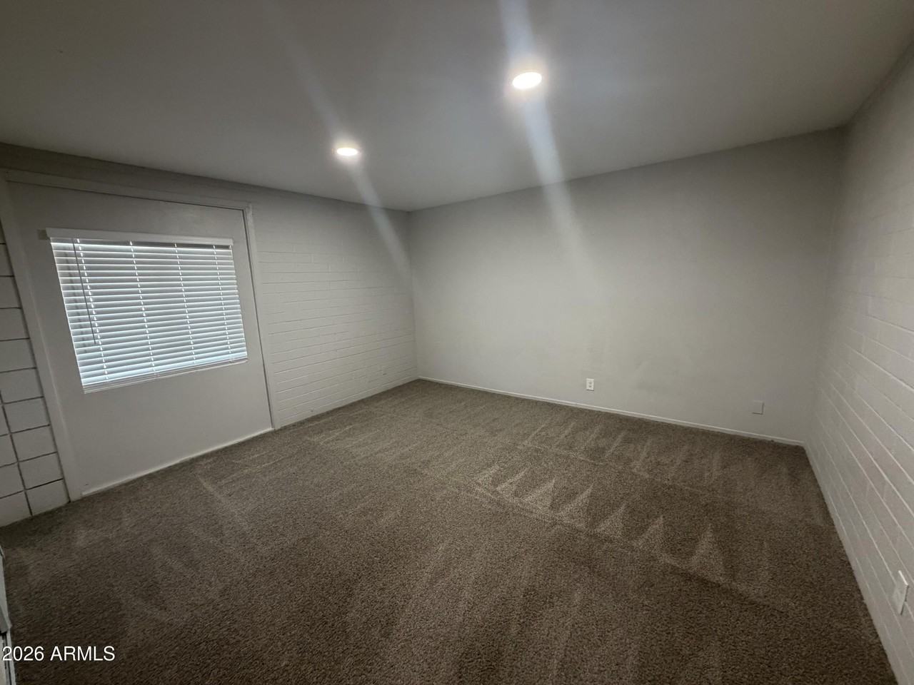 2034 W Cactus Rd #B - Photo 5 of 5