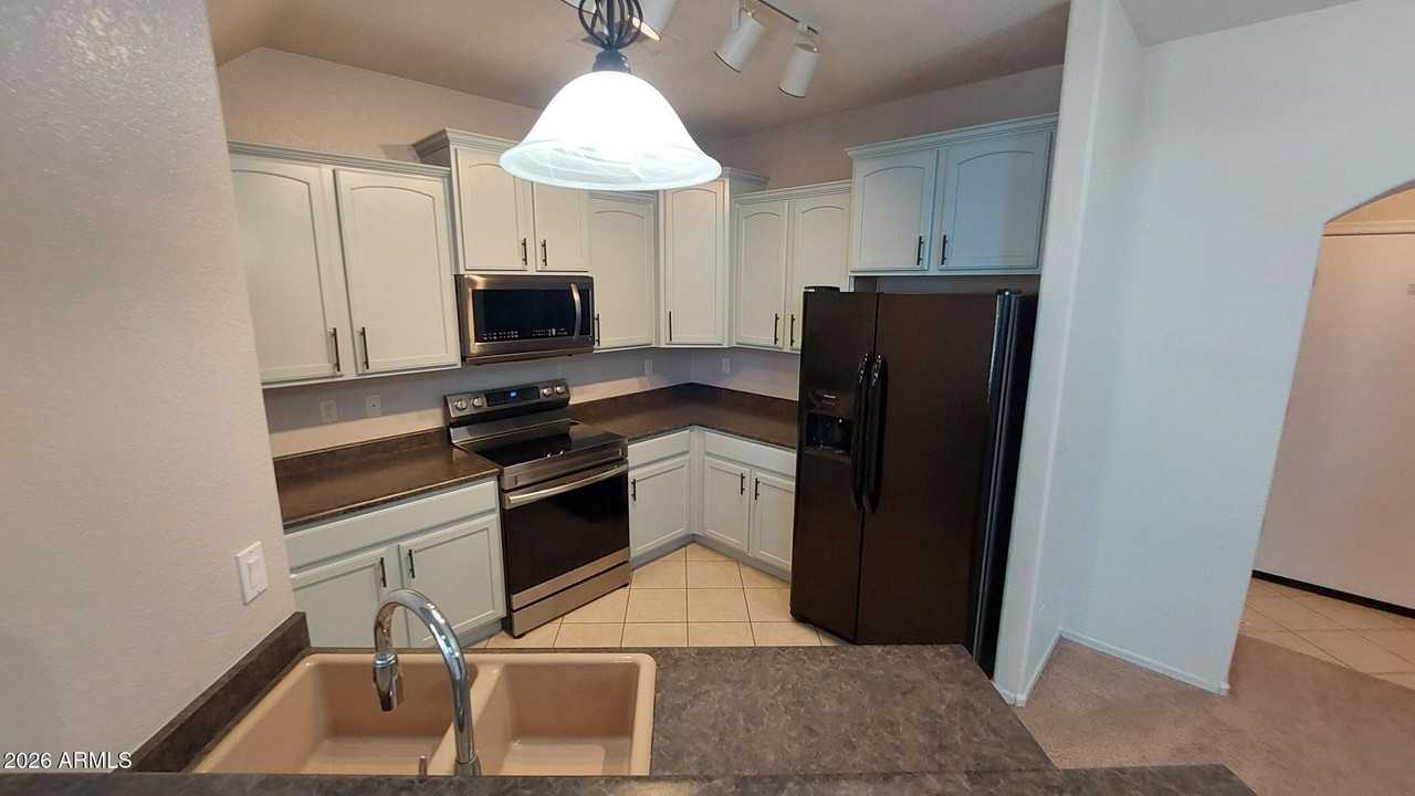 4931 W Escuda Dr - Photo 7 of 32