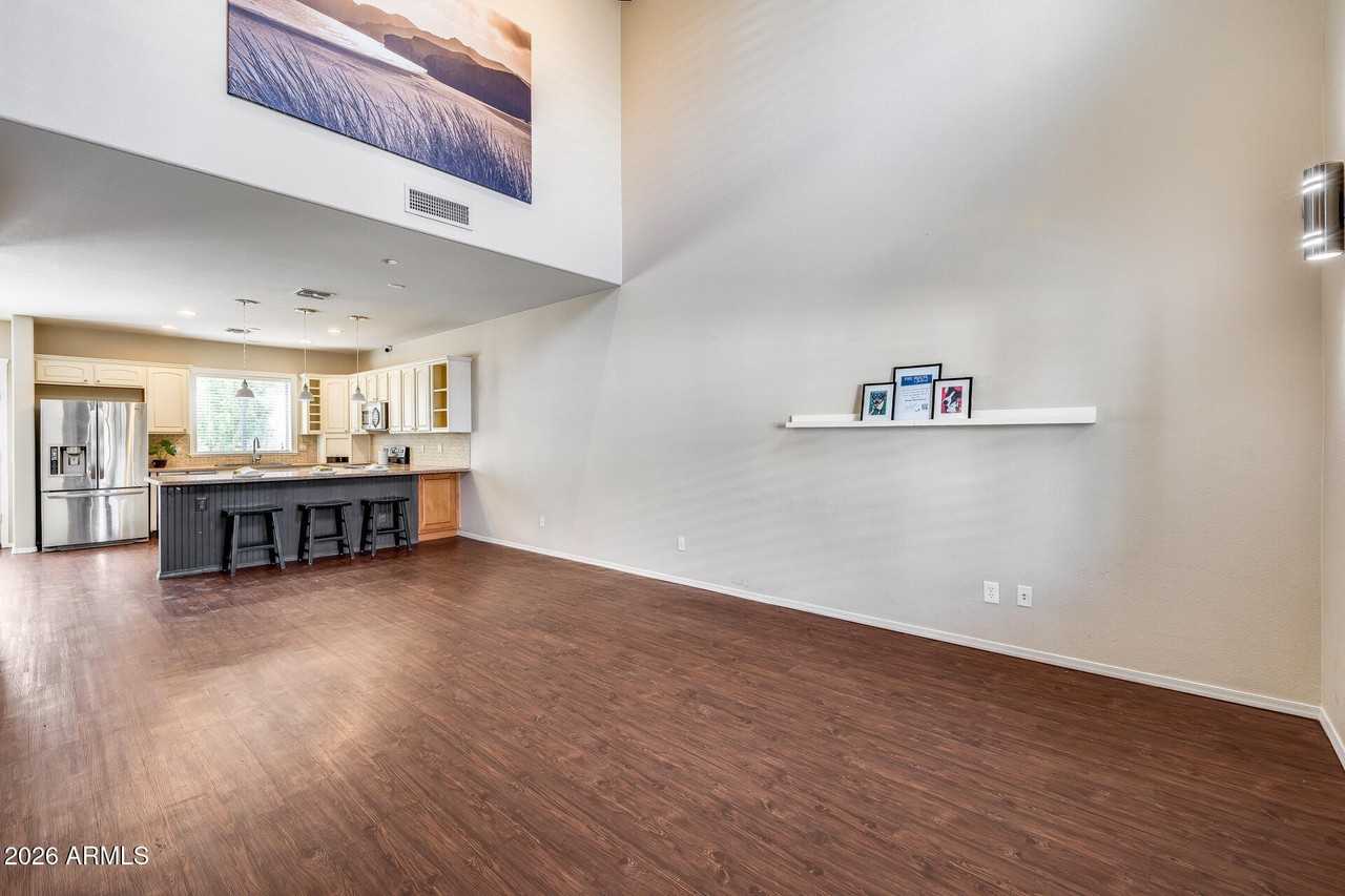 5219 N 16th Ln - Photo 6 of 49