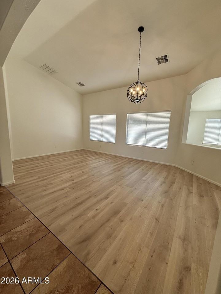 16179 W Magnolia St - Photo 5 of 17