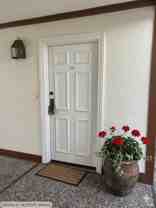150 Seminary Dr #3C - Photo 1 of 1