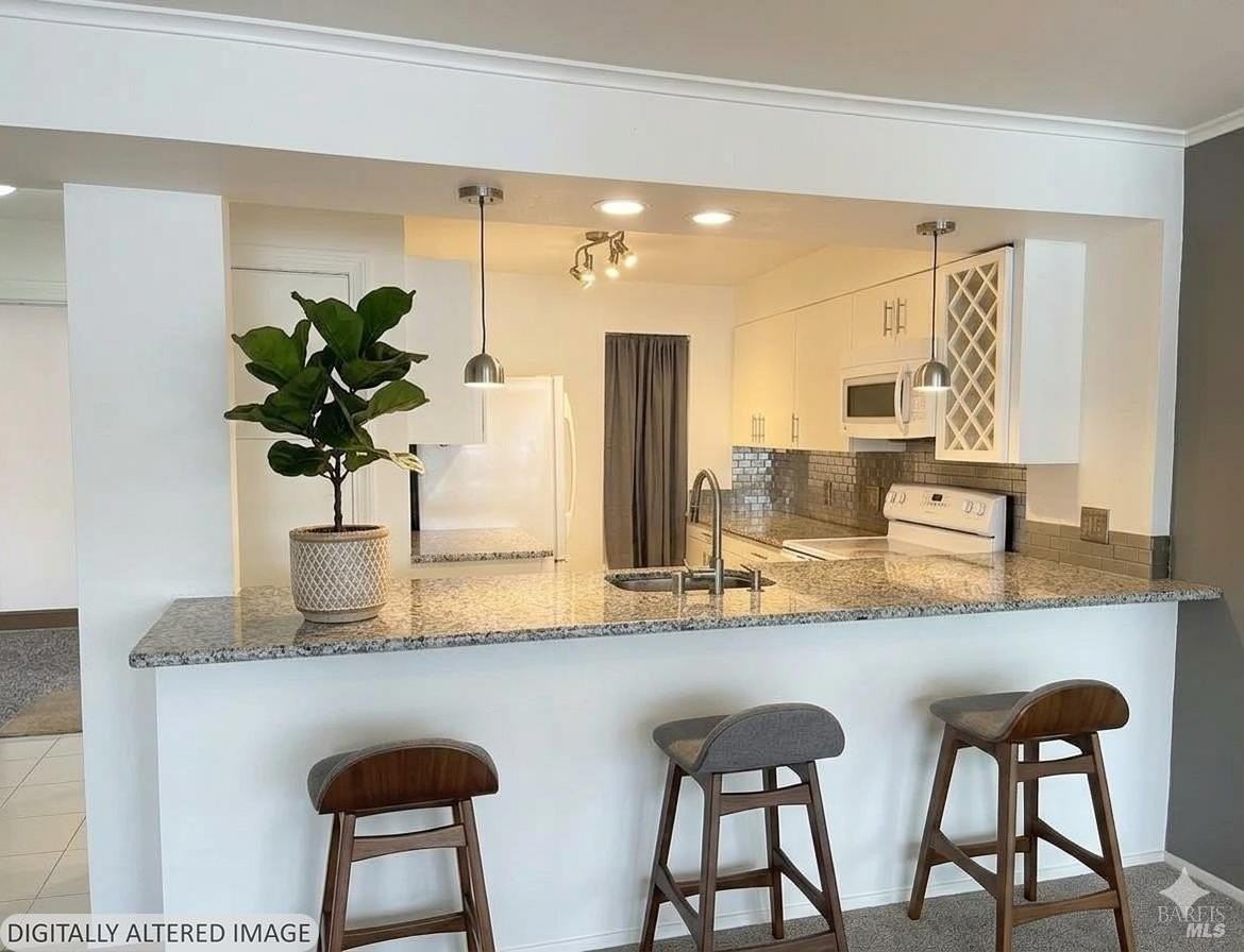 150 Seminary Dr #3C - Photo 4 of 12