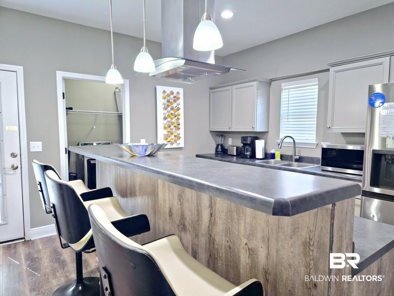 5219 Yellow Bluff Rd - Photo 6 of 17