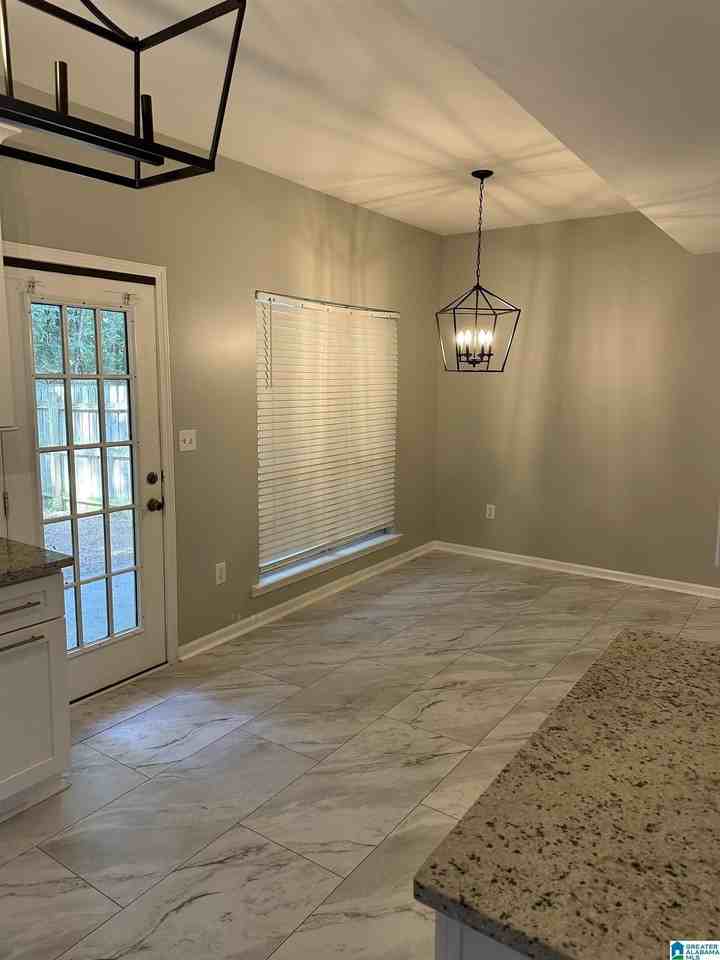 407 Cambrian Ridge Dr - Photo 5 of 9
