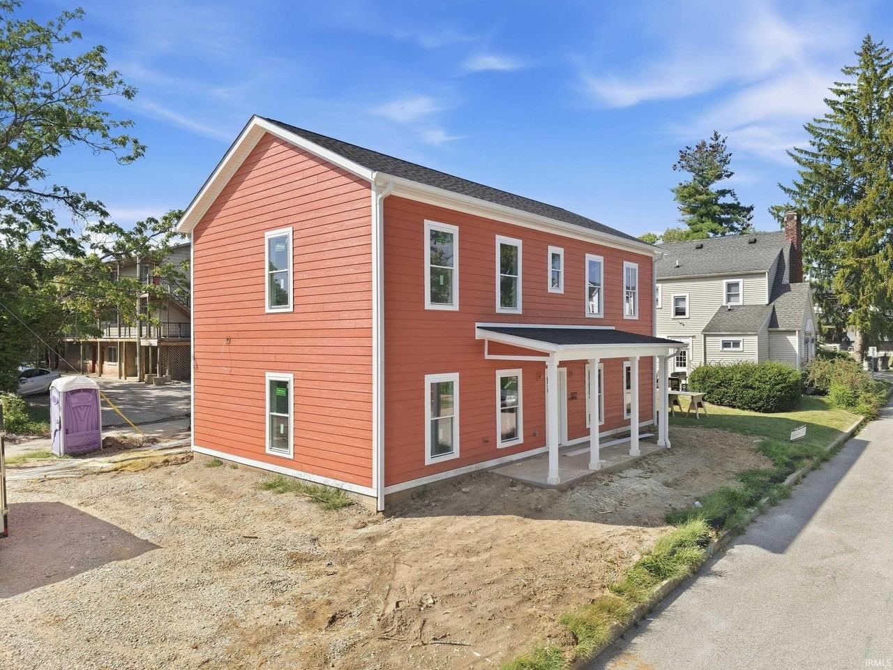 527 N Prow Ave - Photo 4 of 37