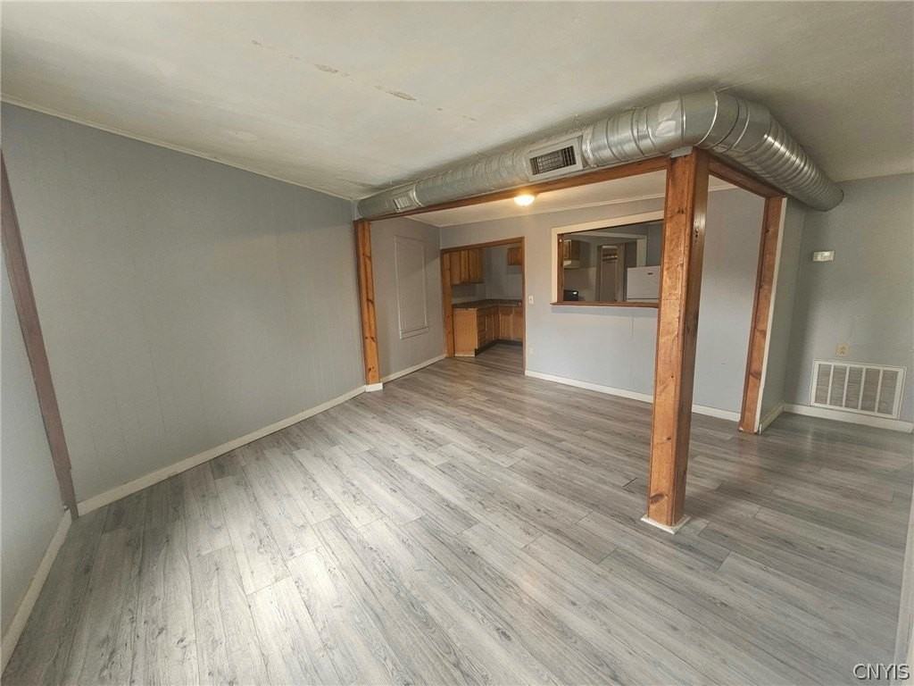 671 S Main St - Photo 2 of 13