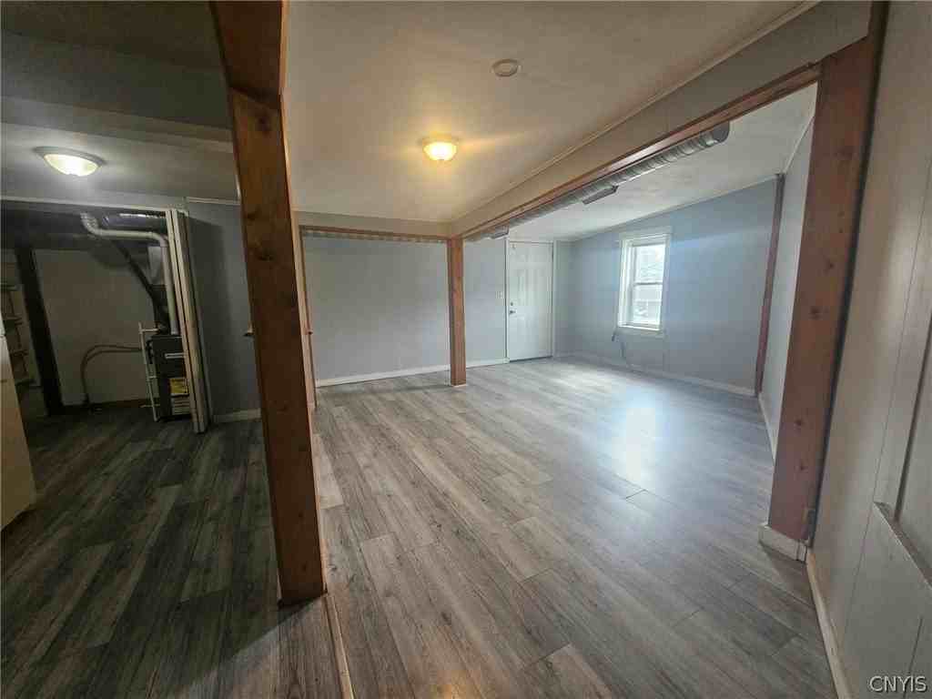 671 S Main St - Photo 7 of 13