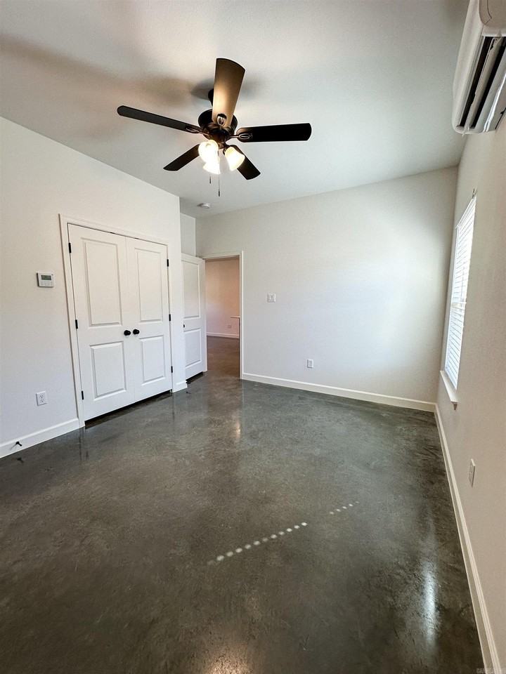 1513 Mary Kay Blvd - Photo 4 of 8