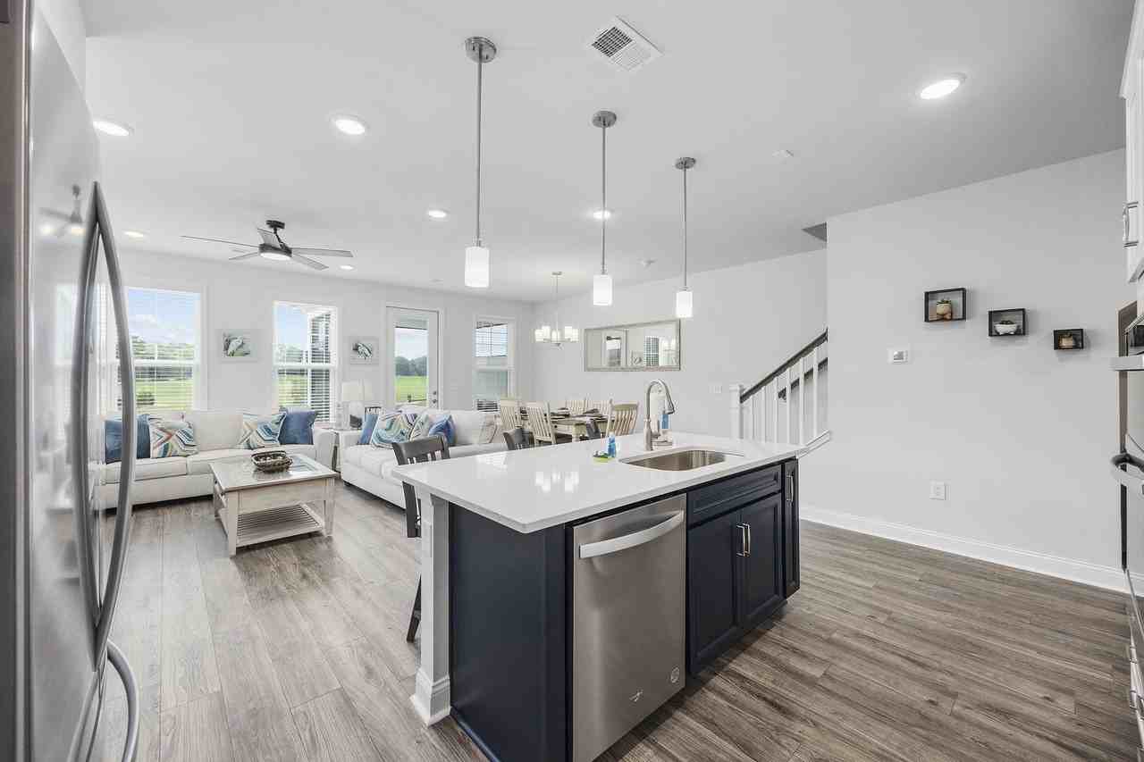 5115 Double Eagle Way - Photo 7 of 50