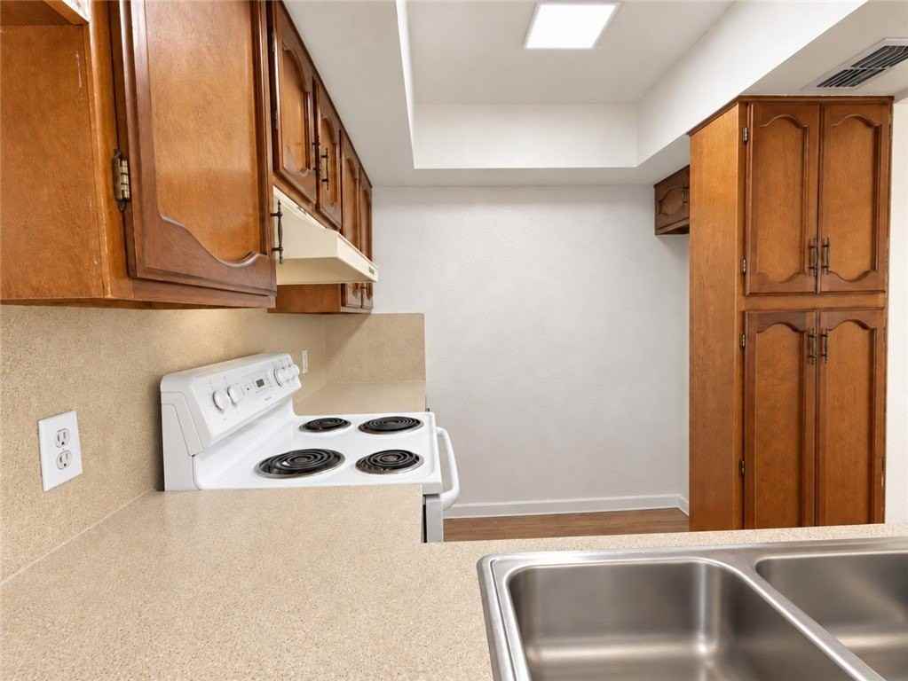 3725 Thornberry Ct #3735 - Photo 6 of 13