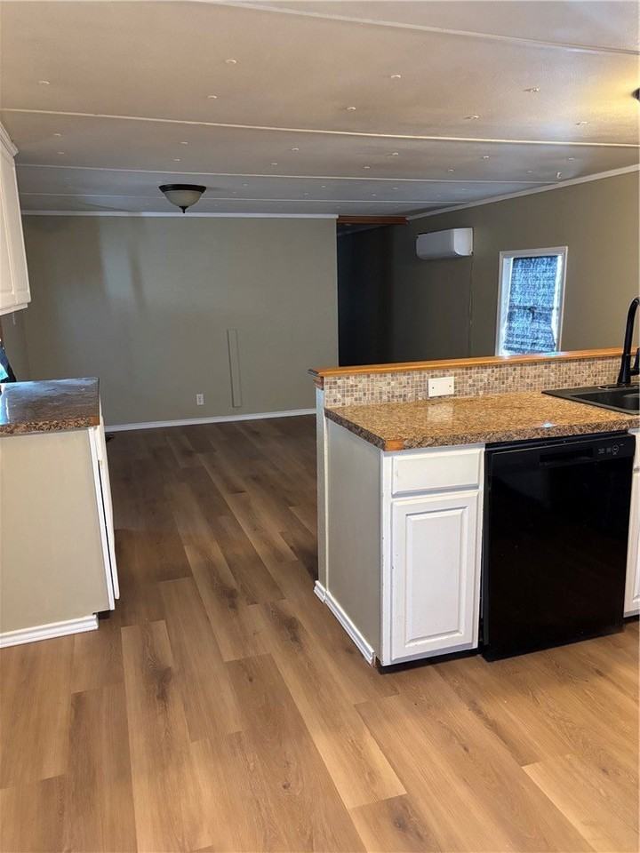 337 S Arch St #16 - Photo 5 of 15