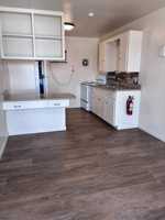featured image of 711 W King Ave #11