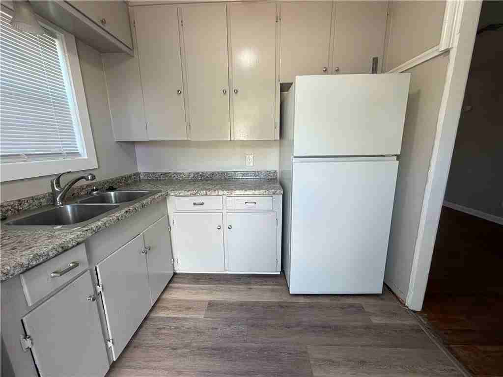 4809 Rogerson Dr - Photo 7 of 7