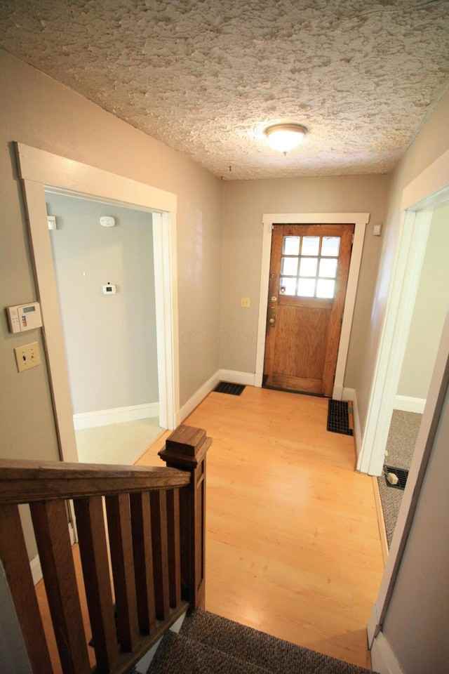 242 E Northwood Ave - Photo 5 of 25