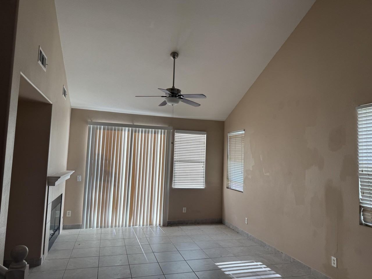 37480 Haweswater Rd - Photo 6 of 21
