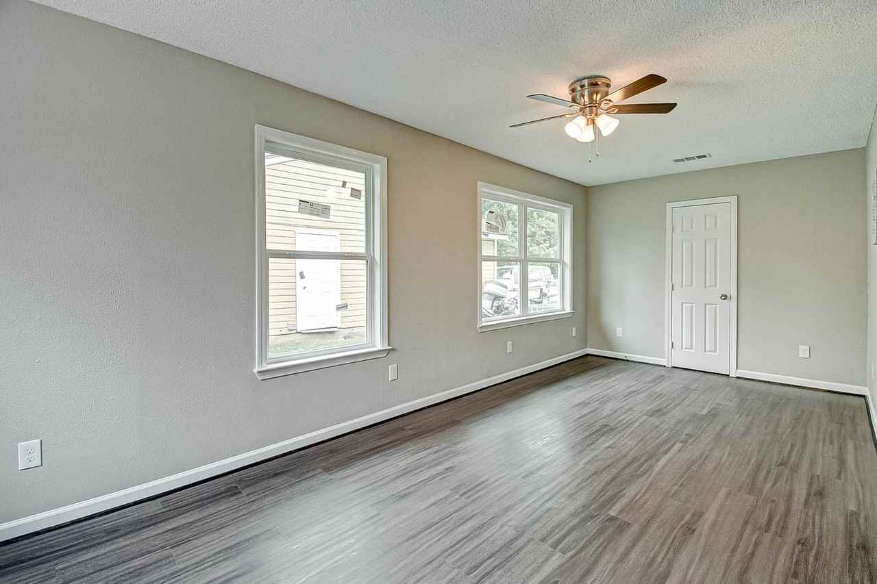 215 Acacia St #1 - Photo 7 of 20