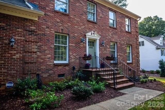 4011 Windwood Cir - Photo 2 of 11