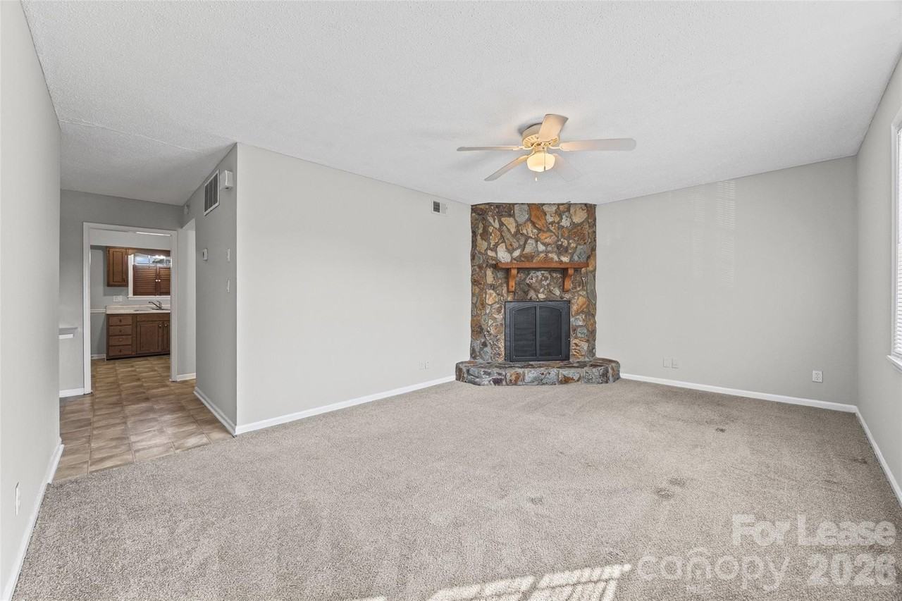 5805 Hunting Ridge Ln #H - Photo 5 of 22