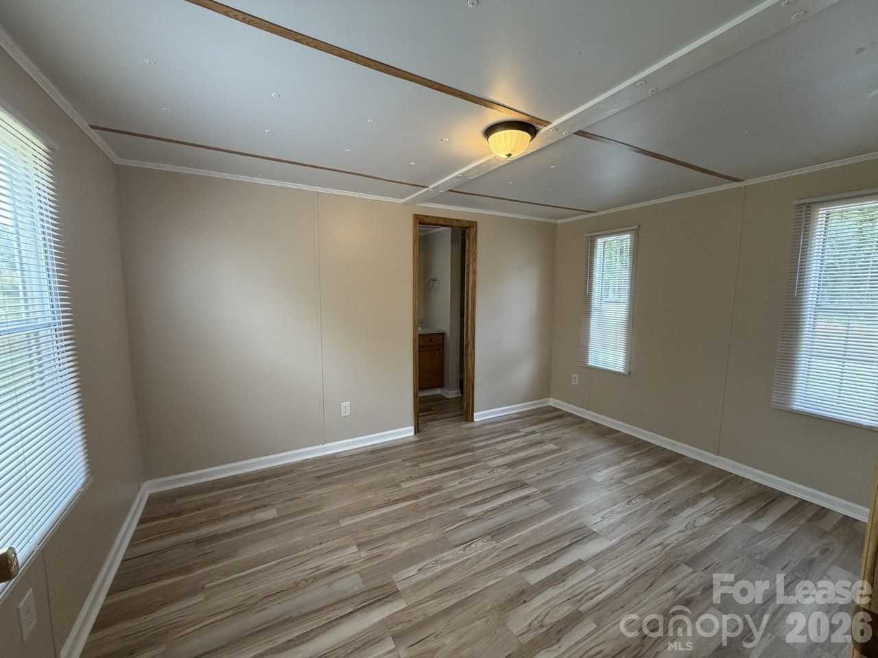 118 Ricks Ln - Photo 6 of 16