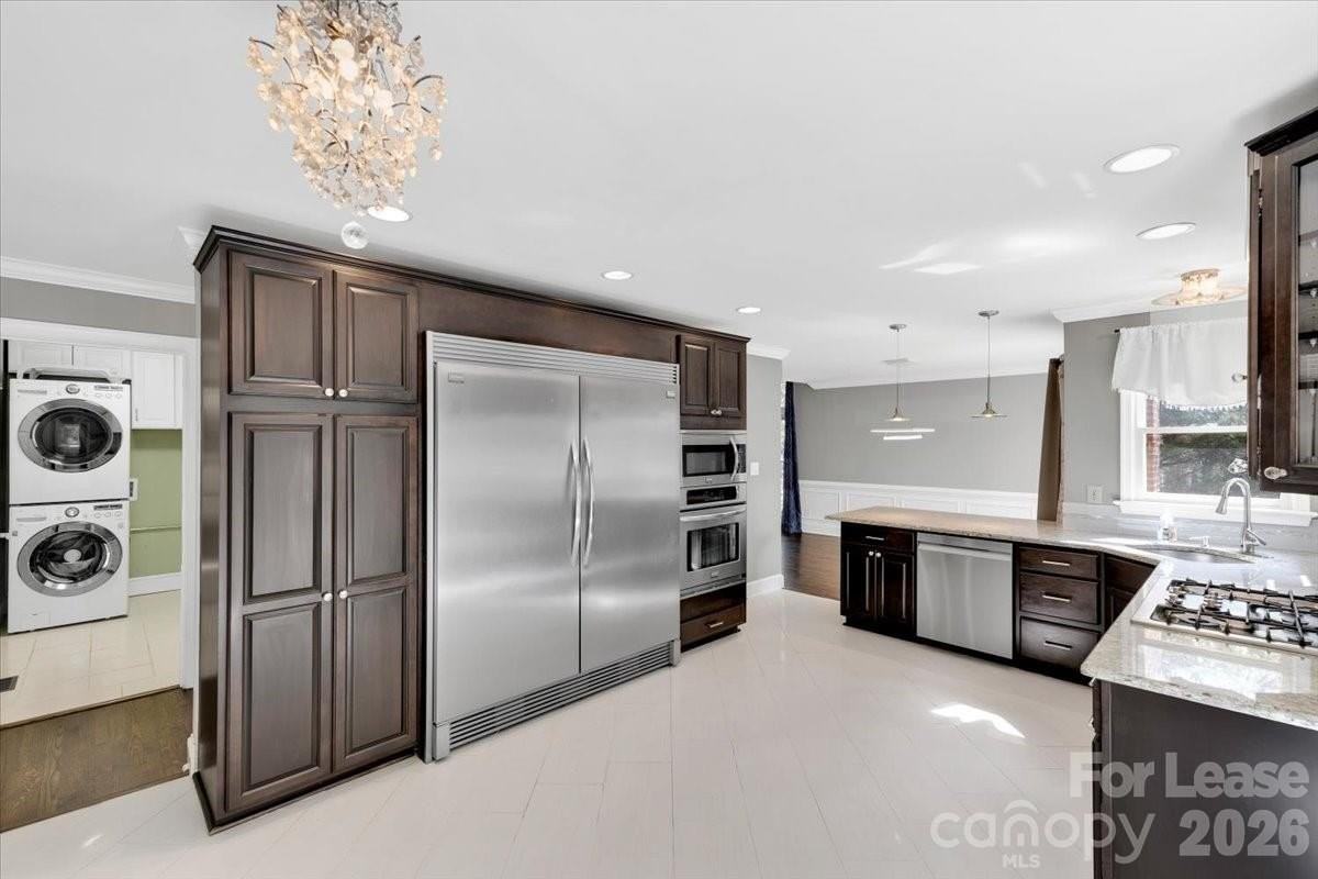 3112 English Sparrow Ln - Photo 3 of 20