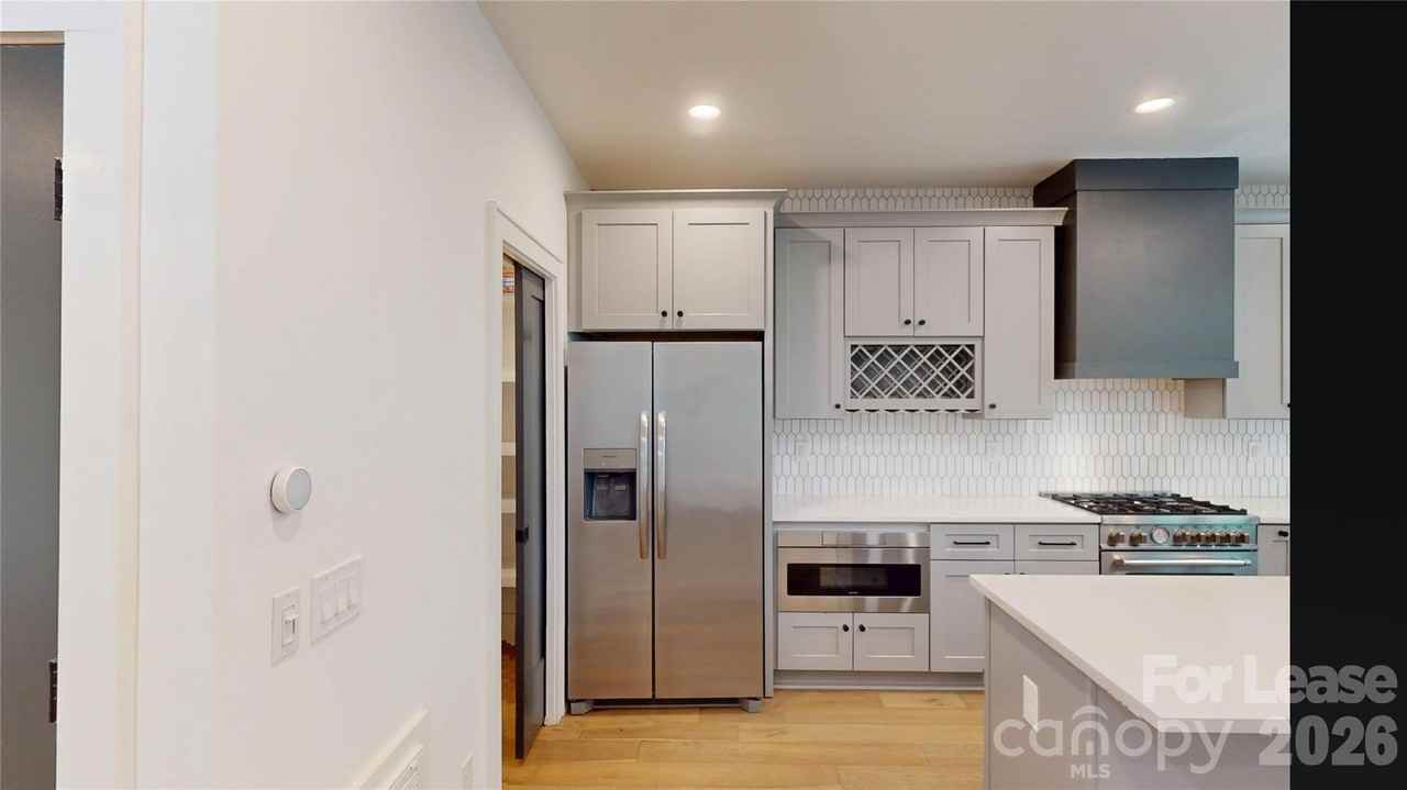 617 W Worthington Ave - Photo 5 of 27