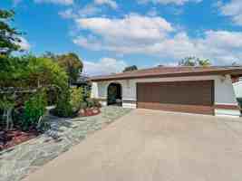 featured image of 360 Greenmeadow Ave