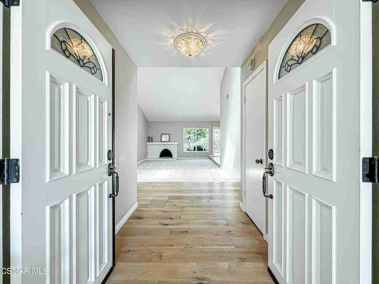 360 Greenmeadow Ave - Photo 7 of 50