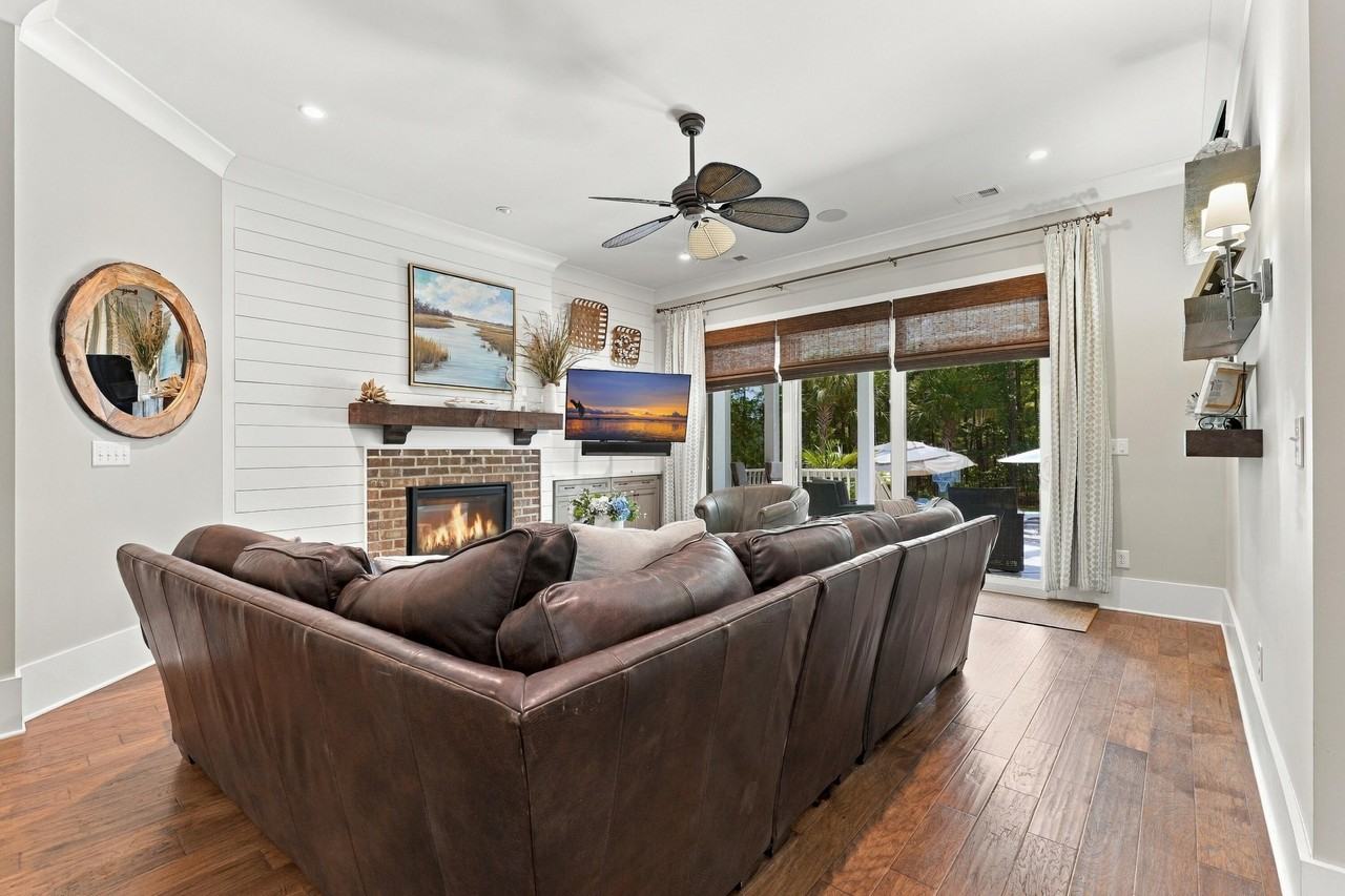 3021 Ashburton Way - Photo 7 of 50
