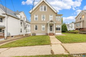featured image of 270 Ward St #3