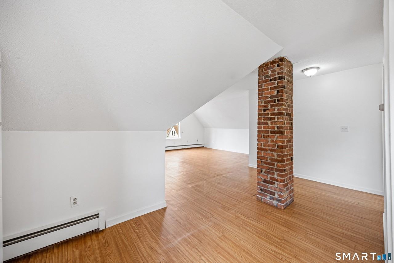 270 Ward St #3 - Photo 5 of 19