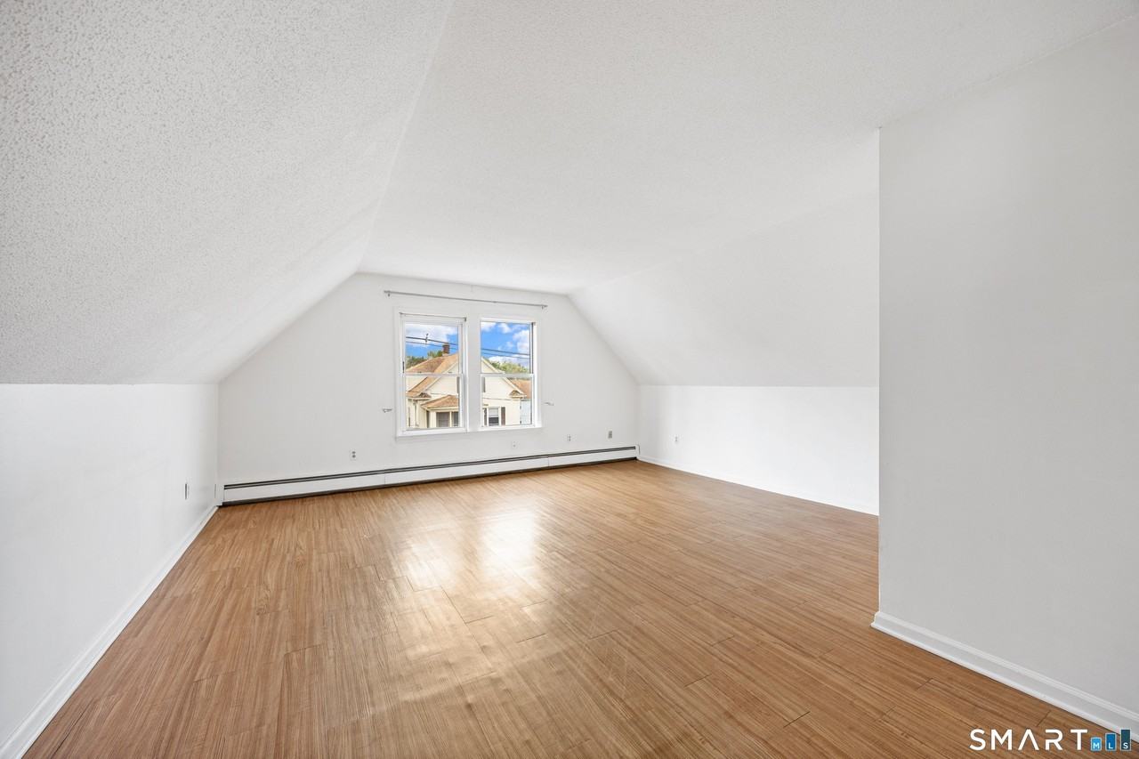 270 Ward St #3 - Photo 6 of 19