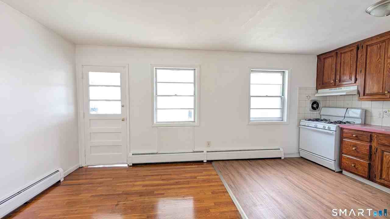14 Fairview Dr #4 - Photo 7 of 21