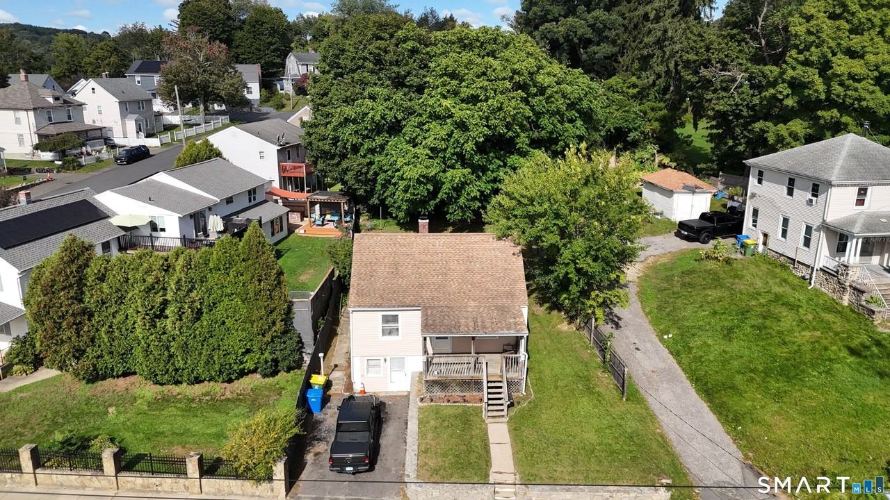 117 Woodtick Rd - Photo 2 of 27