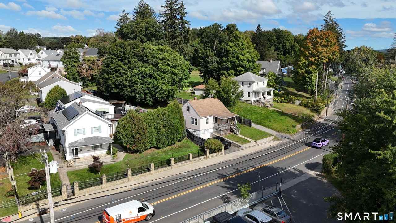 117 Woodtick Rd - Photo 4 of 27