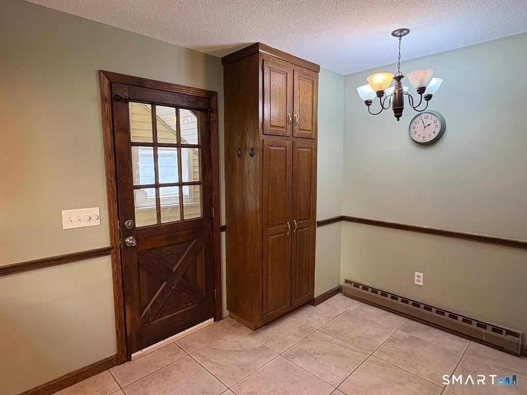 40 Wooding St - Photo 7 of 20