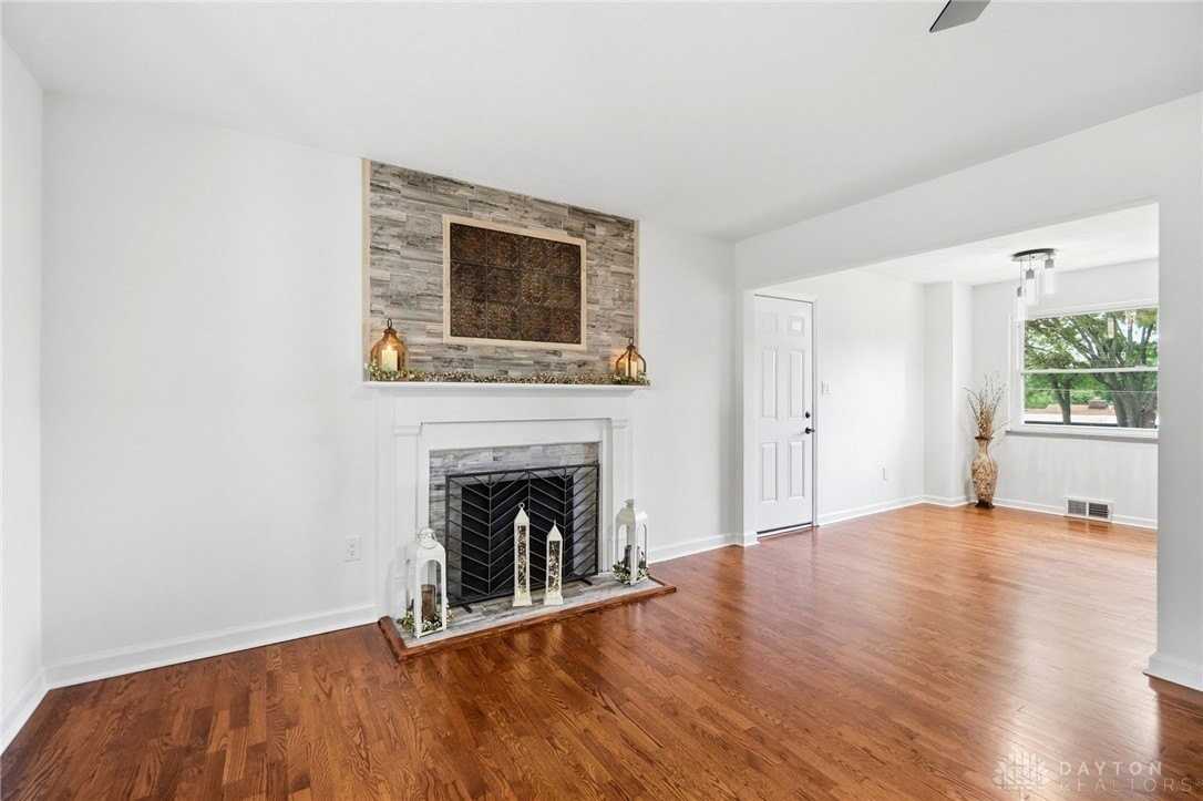 136 E Ridgeway Dr - Photo 6 of 39