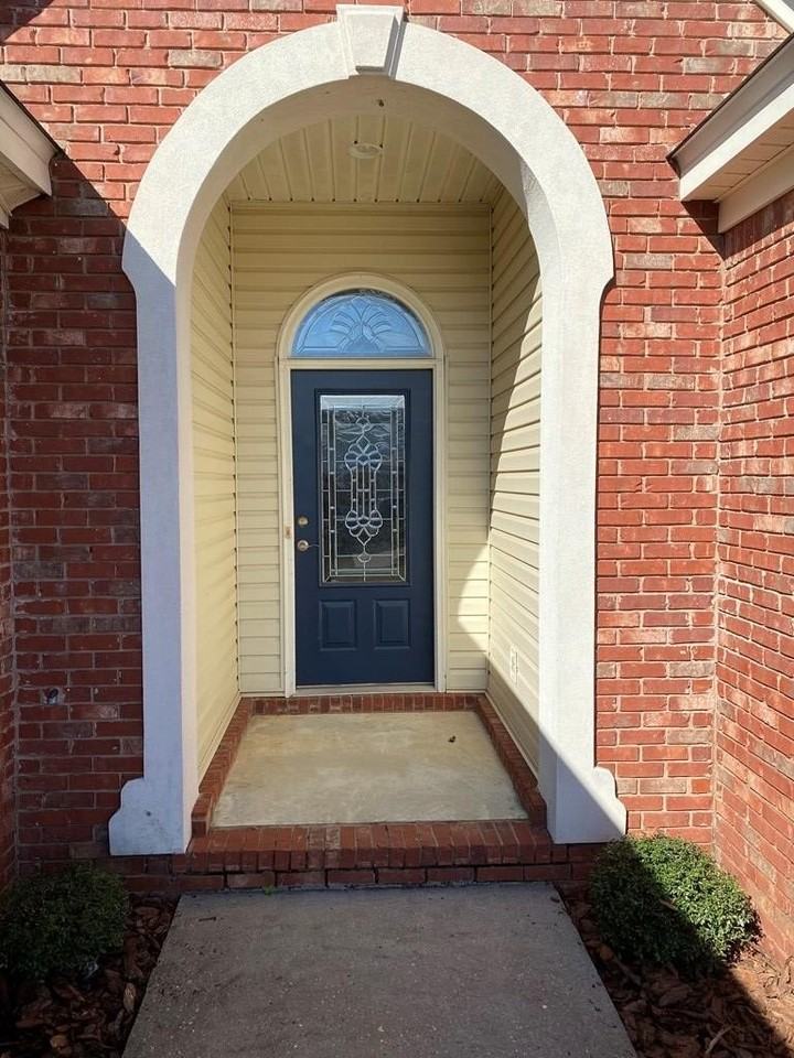 142 Princeton Dr - Photo 2 of 24