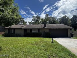 featured image of 40 Bluebird Ln