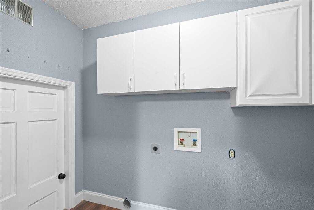 129 Lisa Ln - Photo 7 of 18