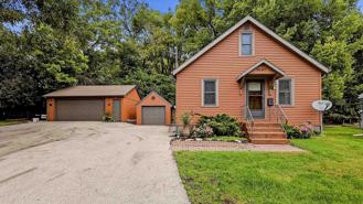 1091 Kaufmann Ave - Photo 1 of 1