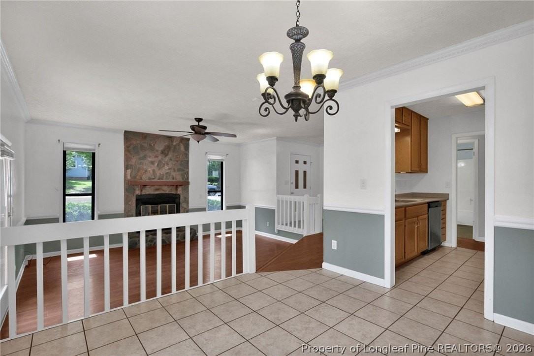 5529 Deep Hollow Ct - Photo 4 of 15