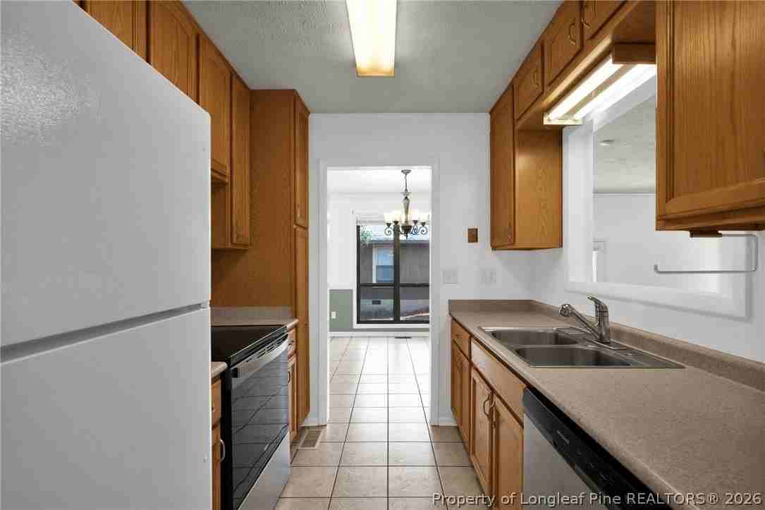 5529 Deep Hollow Ct - Photo 5 of 15