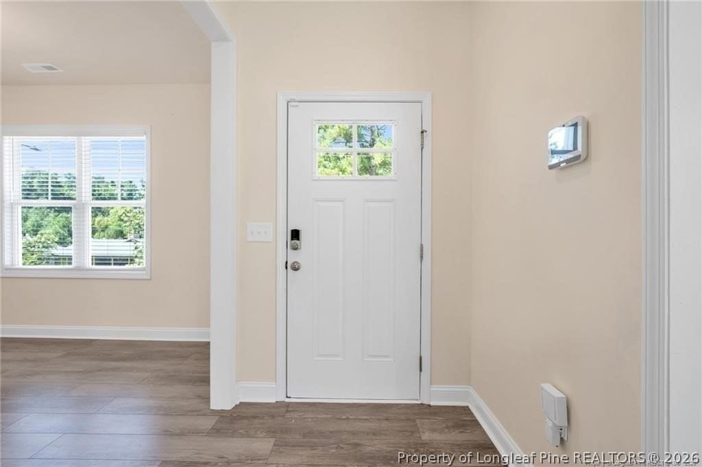 501 Randolph Ave - Photo 3 of 28