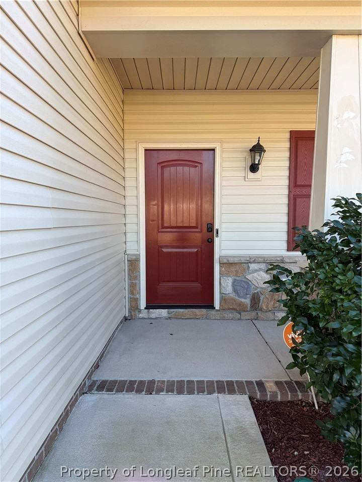 22 Raintree Ln - Photo 2 of 24