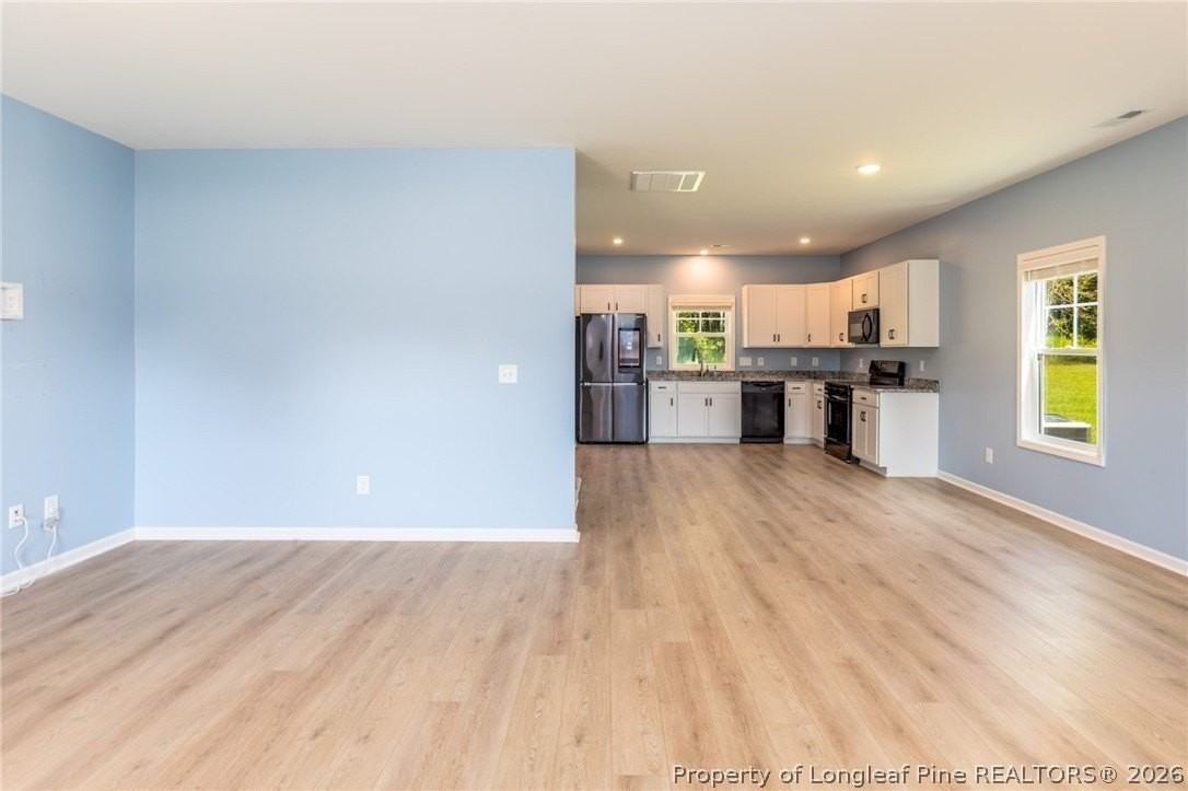 252 Penfield Way - Photo 4 of 27