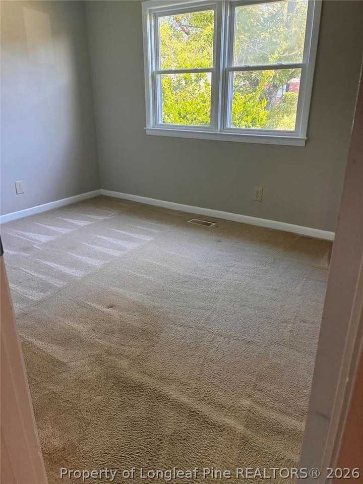 809 Maverick Ct - Photo 3 of 11